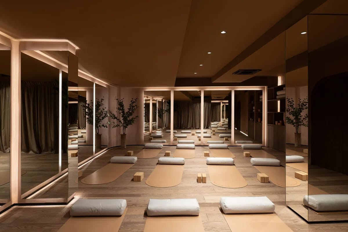 Inspirativni enterijeri komercijalnih i uslužnih prostora u 2025. godini - SuperProstor - 395