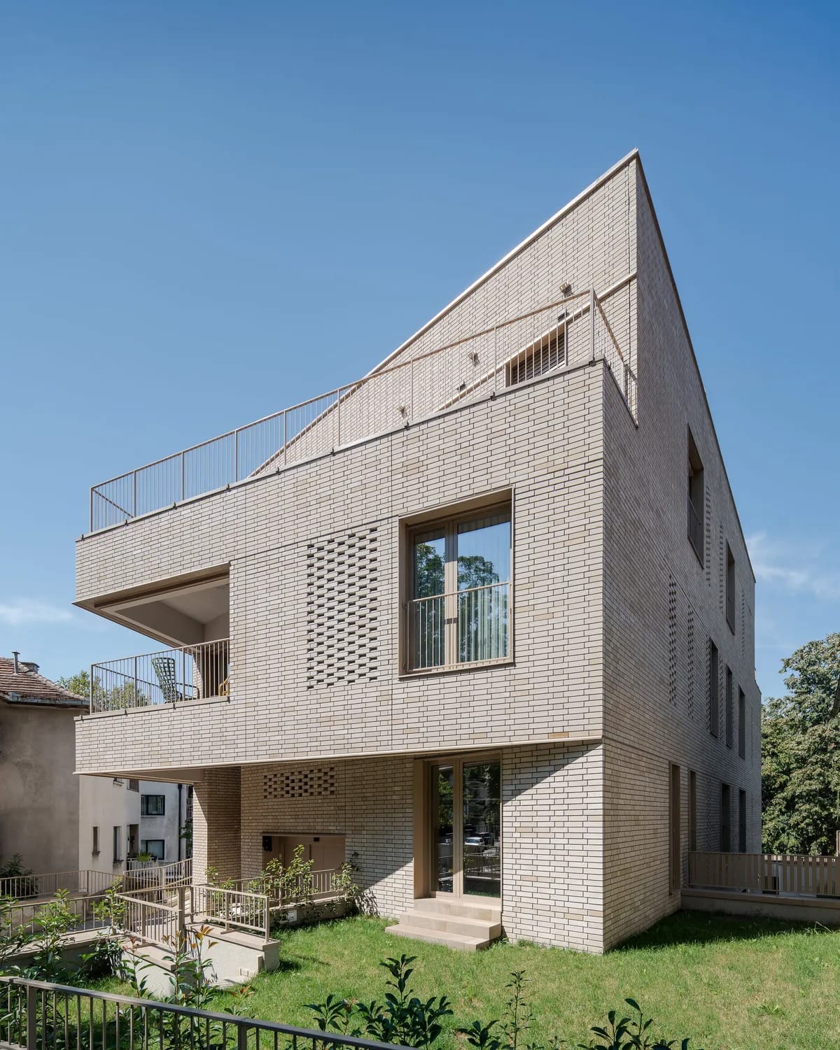 Stambene zgrade koje su obeležile 2025. godinu - SuperProstor - 410