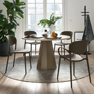 Calligaris DIX sto - Trpezarijski stolovi - Emmeti