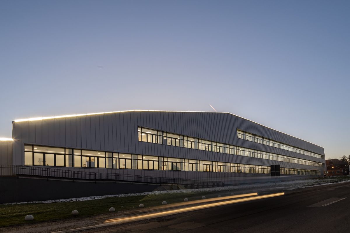 OŠ „Svetozar Marković” u Sjenici - Javni objekti - 9593