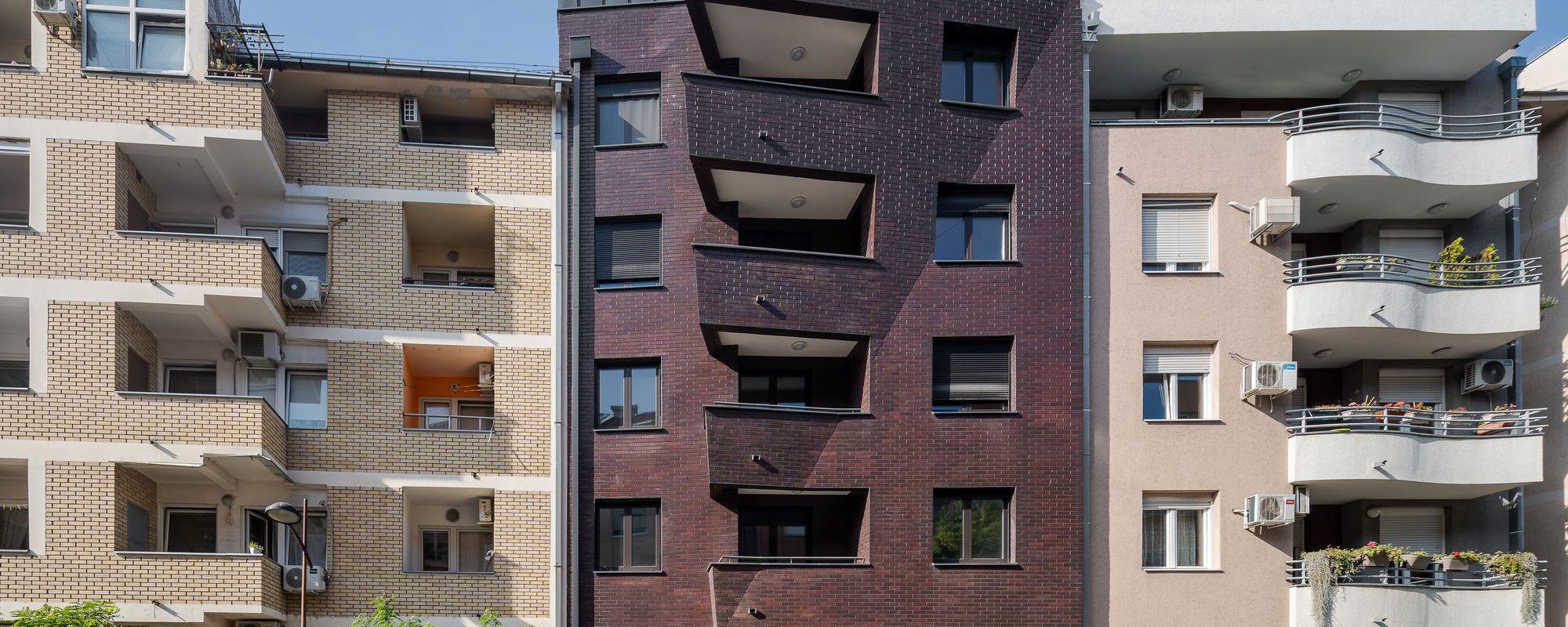 Stambena zgrada D12