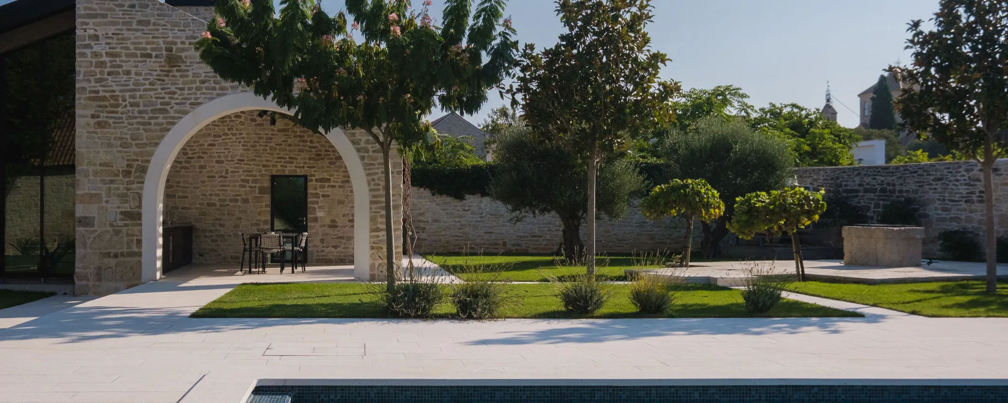 Tri kuće u Dalmaciji