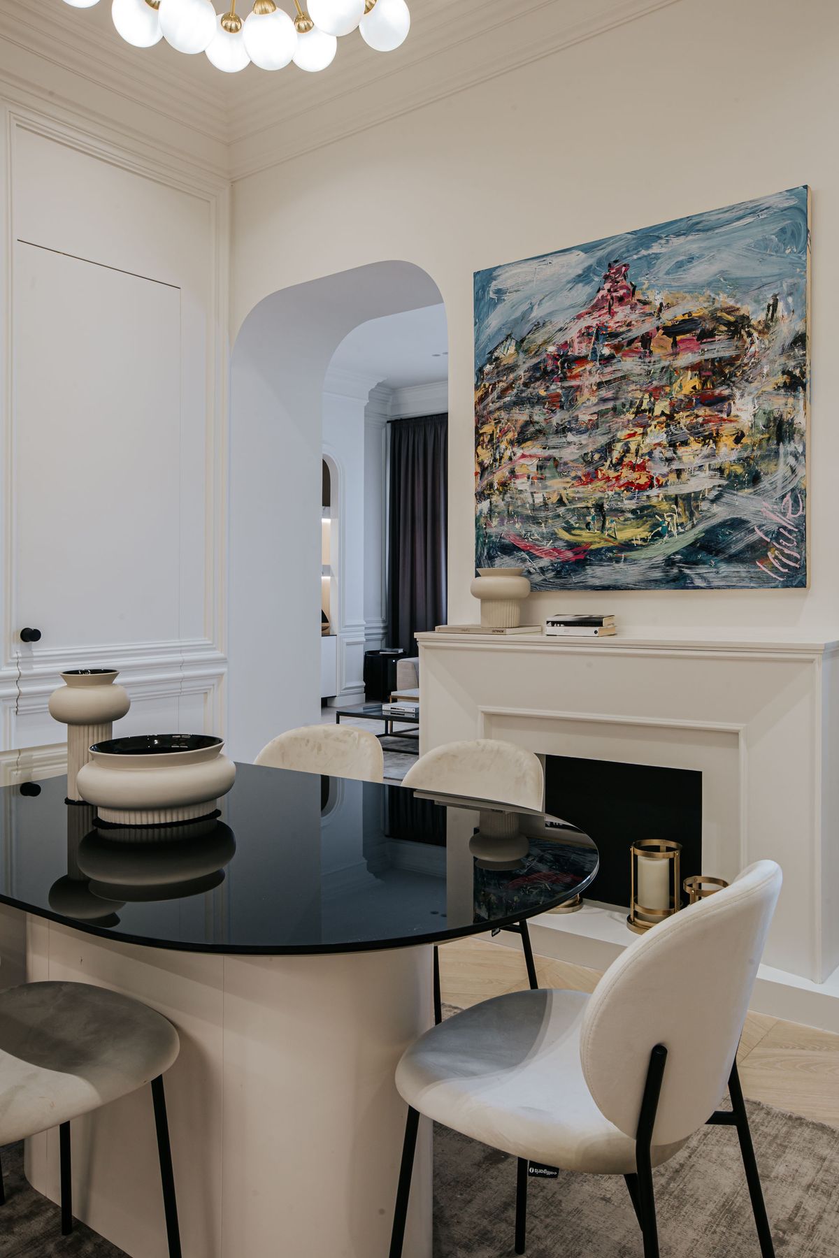 Savremena interpretacija beogradskog salonca - Enterijer stana - 8378