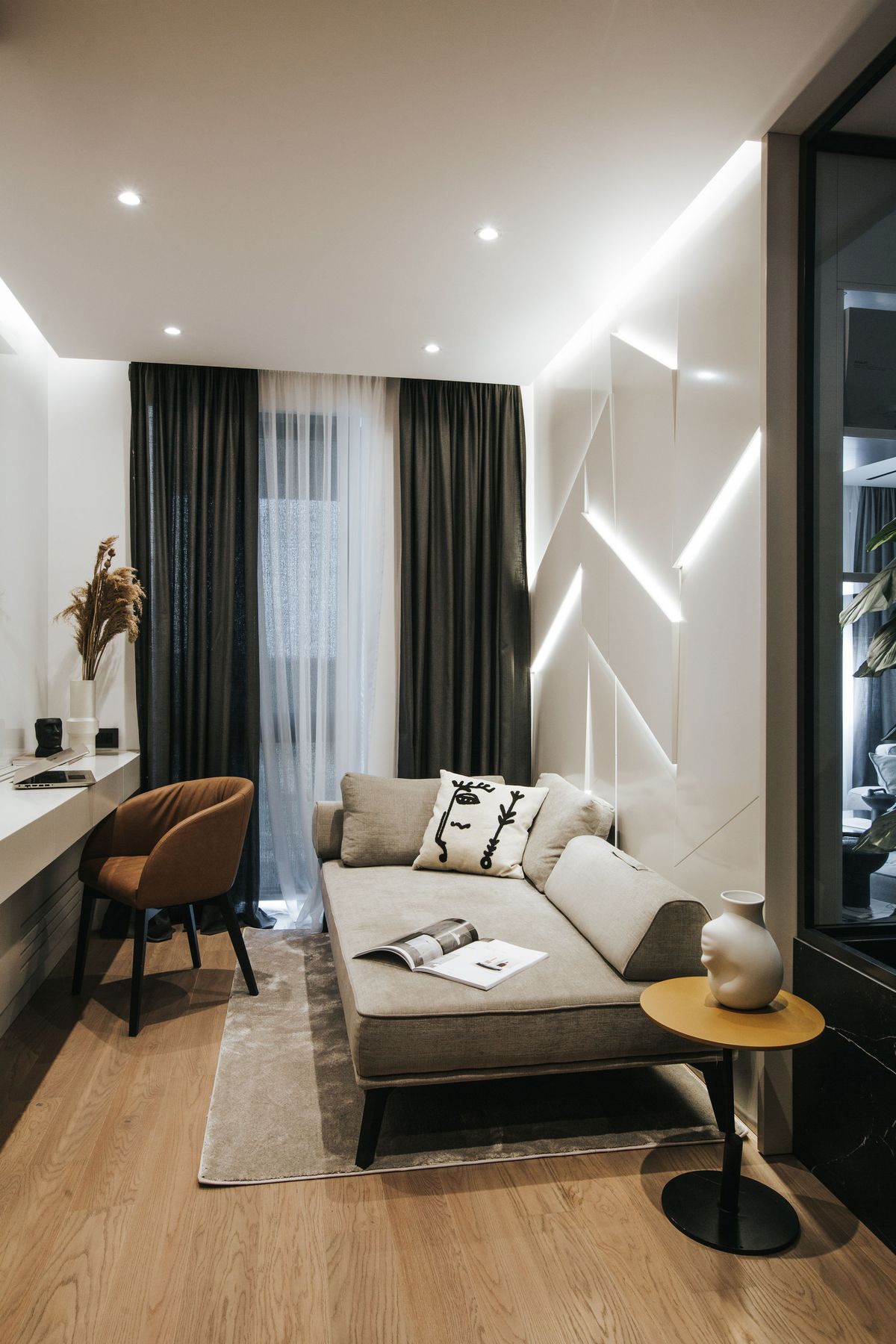 Geometrija hedonizma - Enterijer stana - 8435