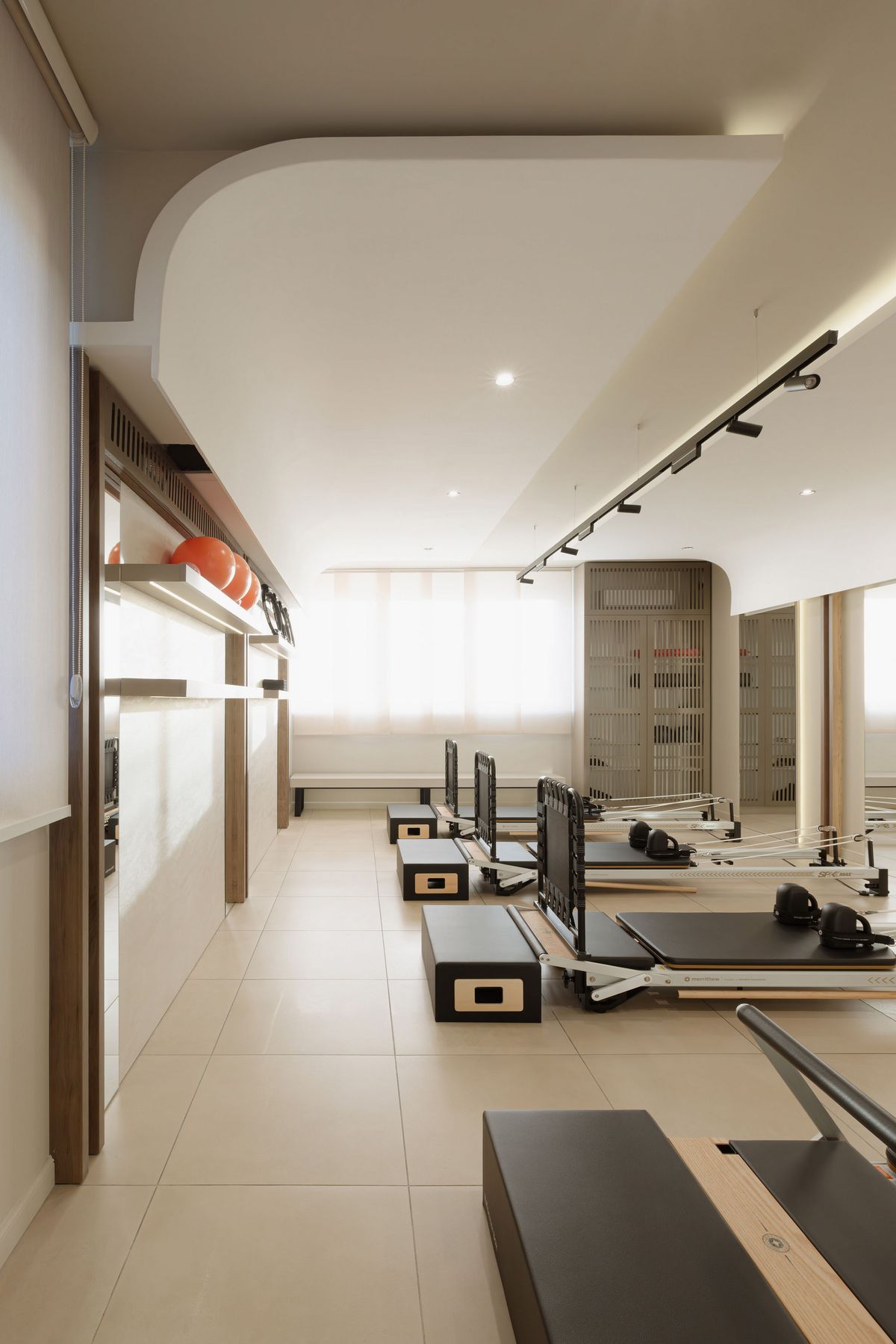 Sienna Beauty Concept - Wellness & fitness - 8542