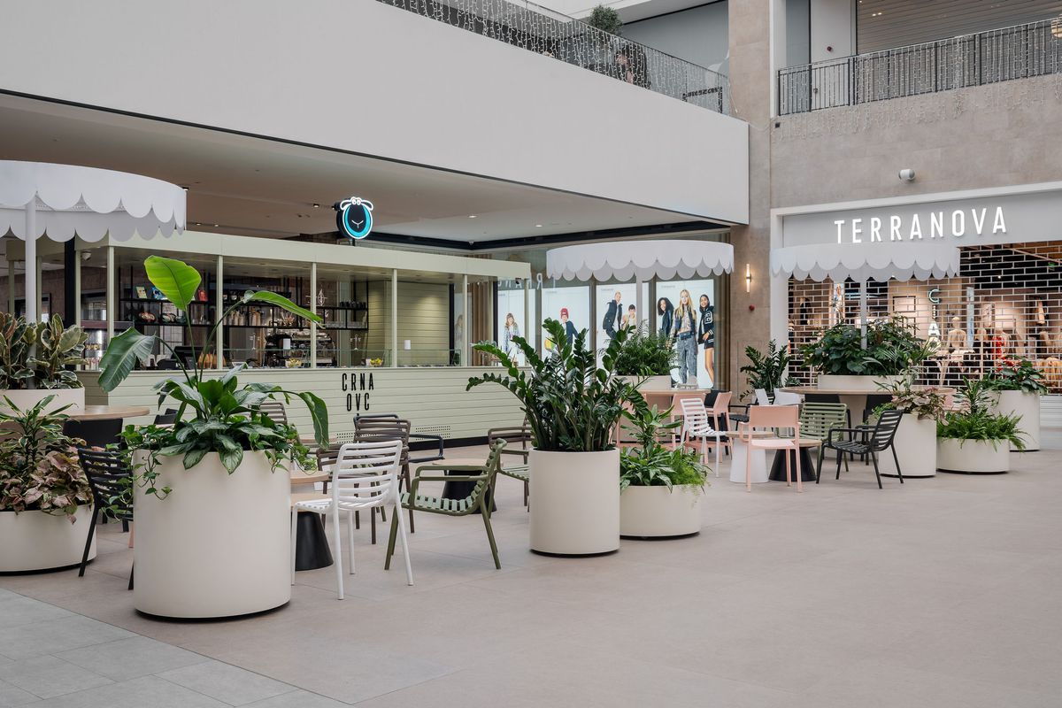 Crna ovca Pop-up – TC Galerija - Objekti trgovine - 8602