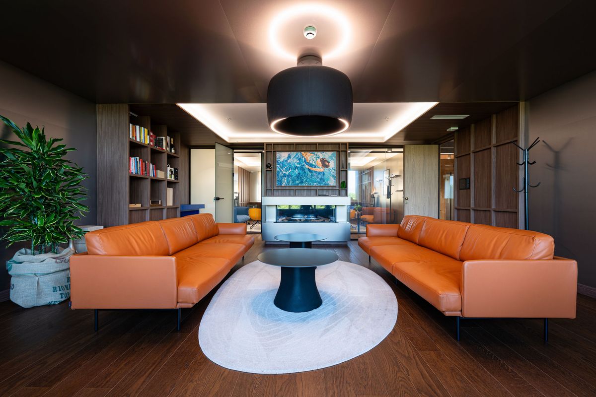 Kancelarije kompanije Coinis u Podgorici - Poslovni prostori - 8954