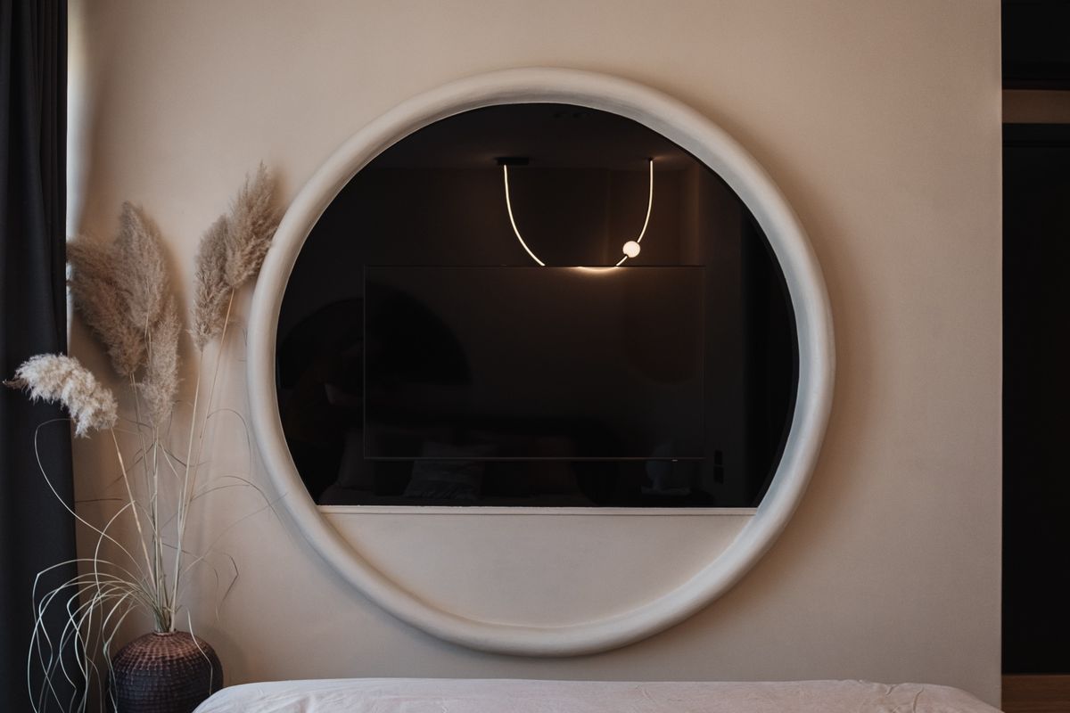 Skulpturalna nežnost svakodnevnice - Enterijer stana - 9114