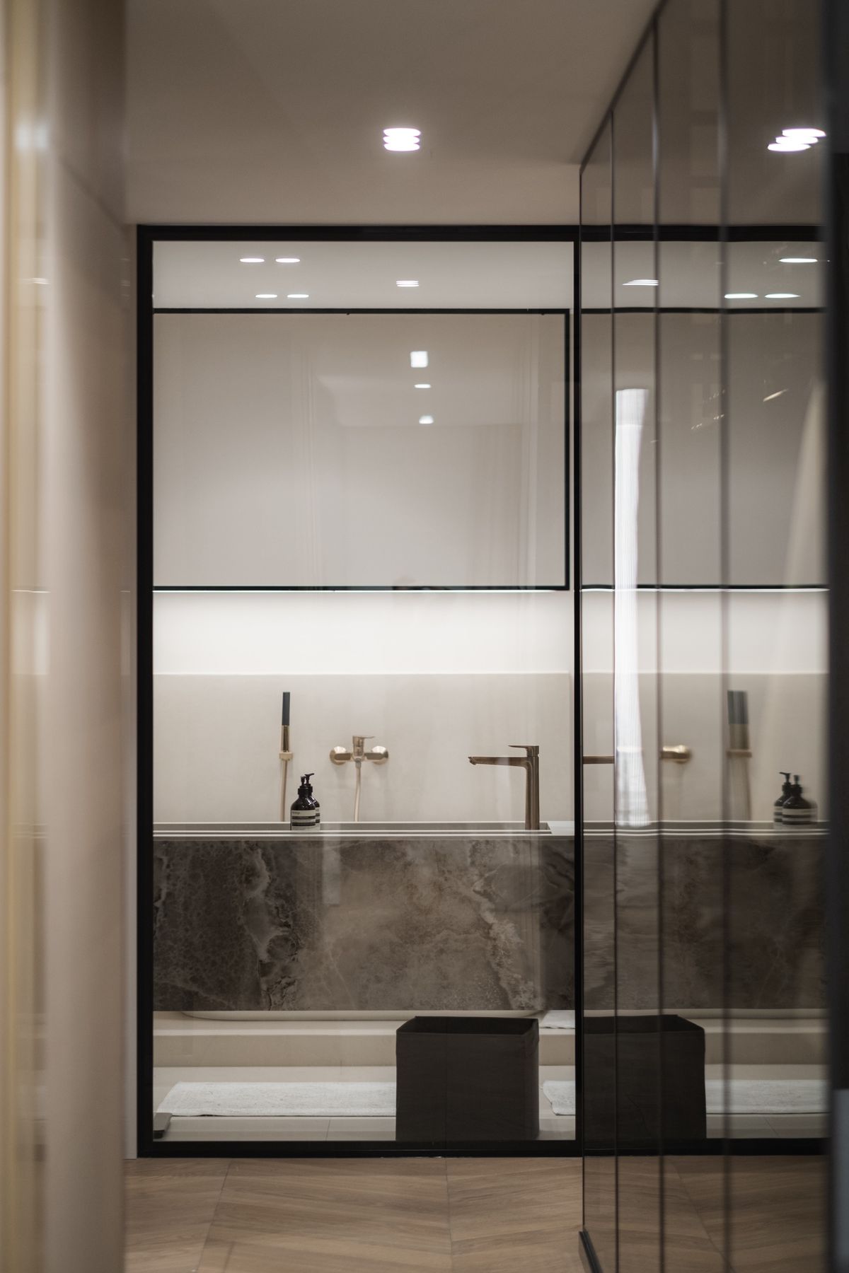 Luksuzni minimalizam - Enterijer stana - 9142