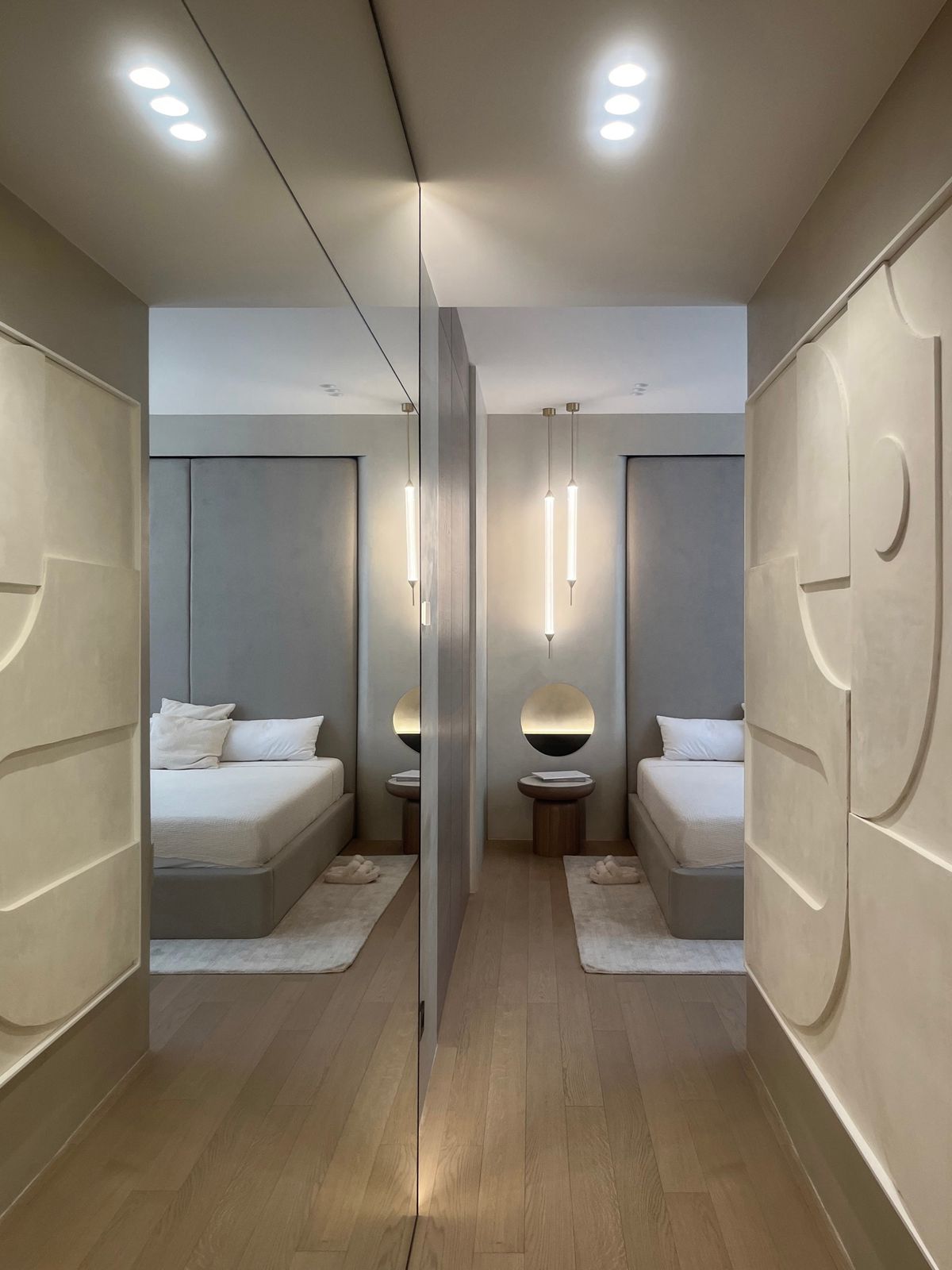 Dom obasjan skulpturalnom formom - Enterijer stana - 9151