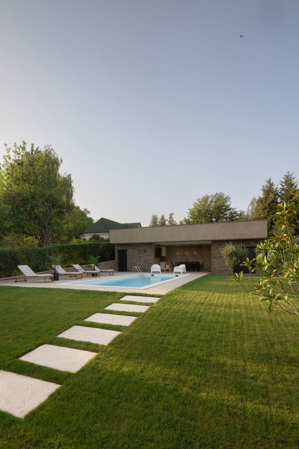 Porodična kuća s bazenom u Kragujevcu - Kuće - 9181