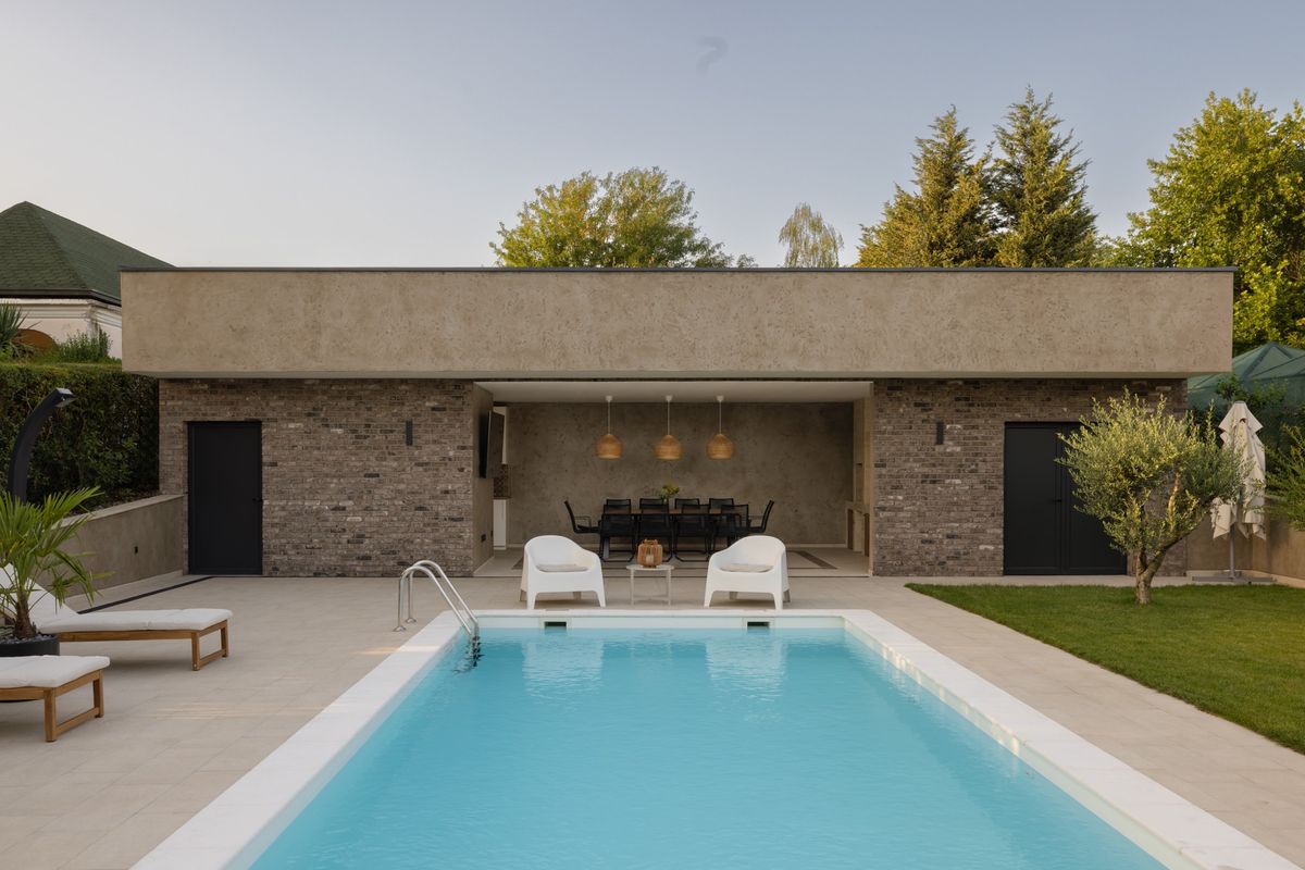 Porodična kuća s bazenom u Kragujevcu - Kuće - 9182