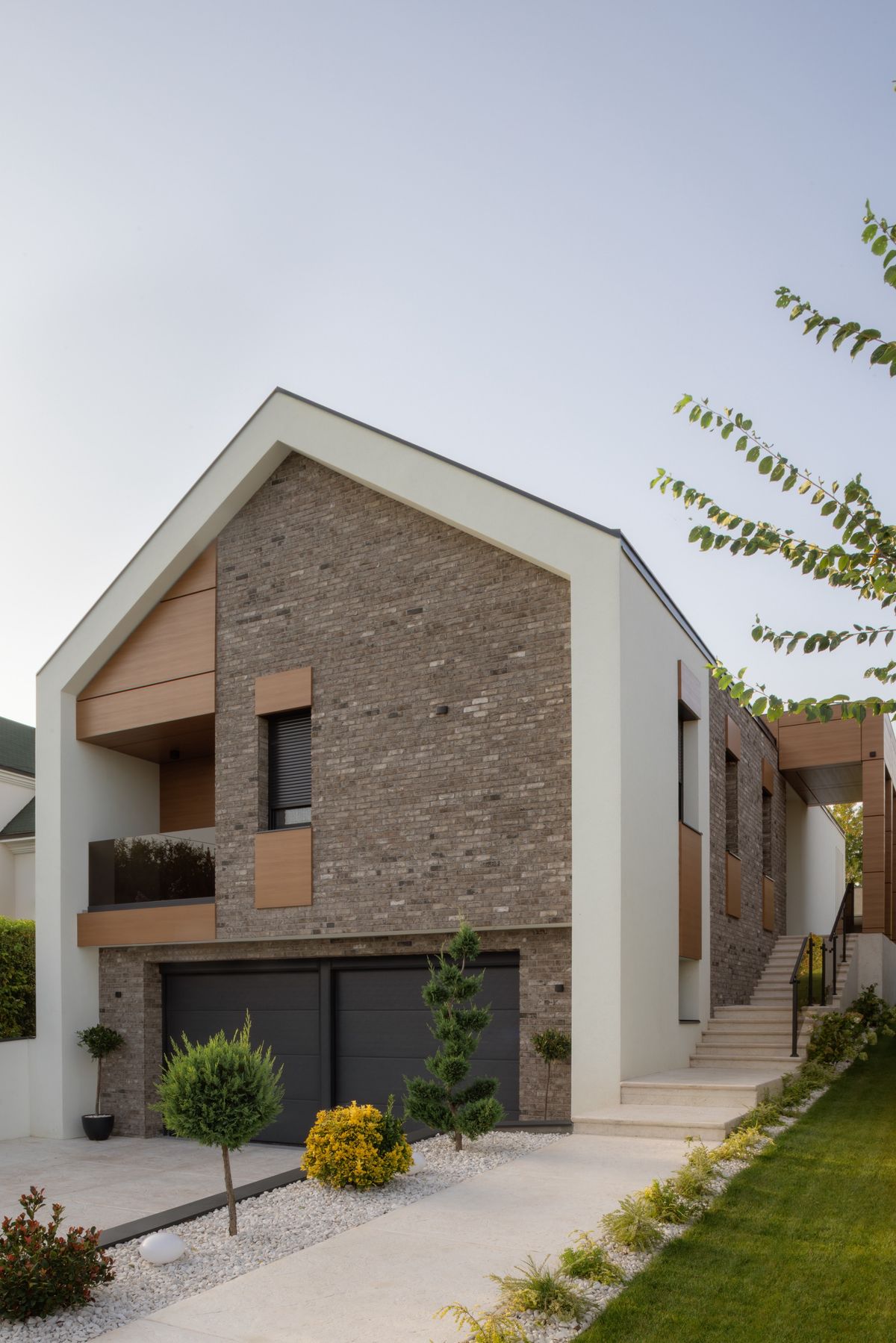 Porodična kuća s bazenom u Kragujevcu - Kuće - 9202