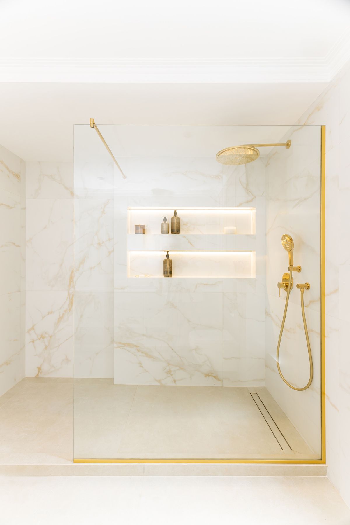 Porodični dom M+N - Enterijer stana - 9285