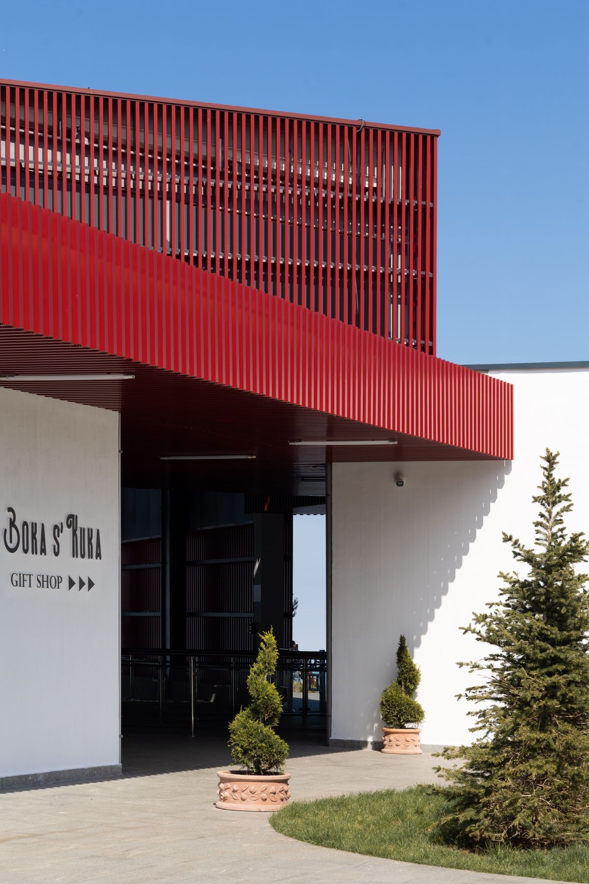 Žičara Kotor - Komercijalni objekti - 9364