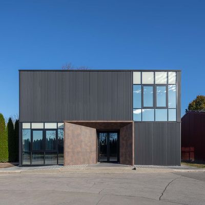 Rekonstrukcija i dogradnja upravne zgrade Exim