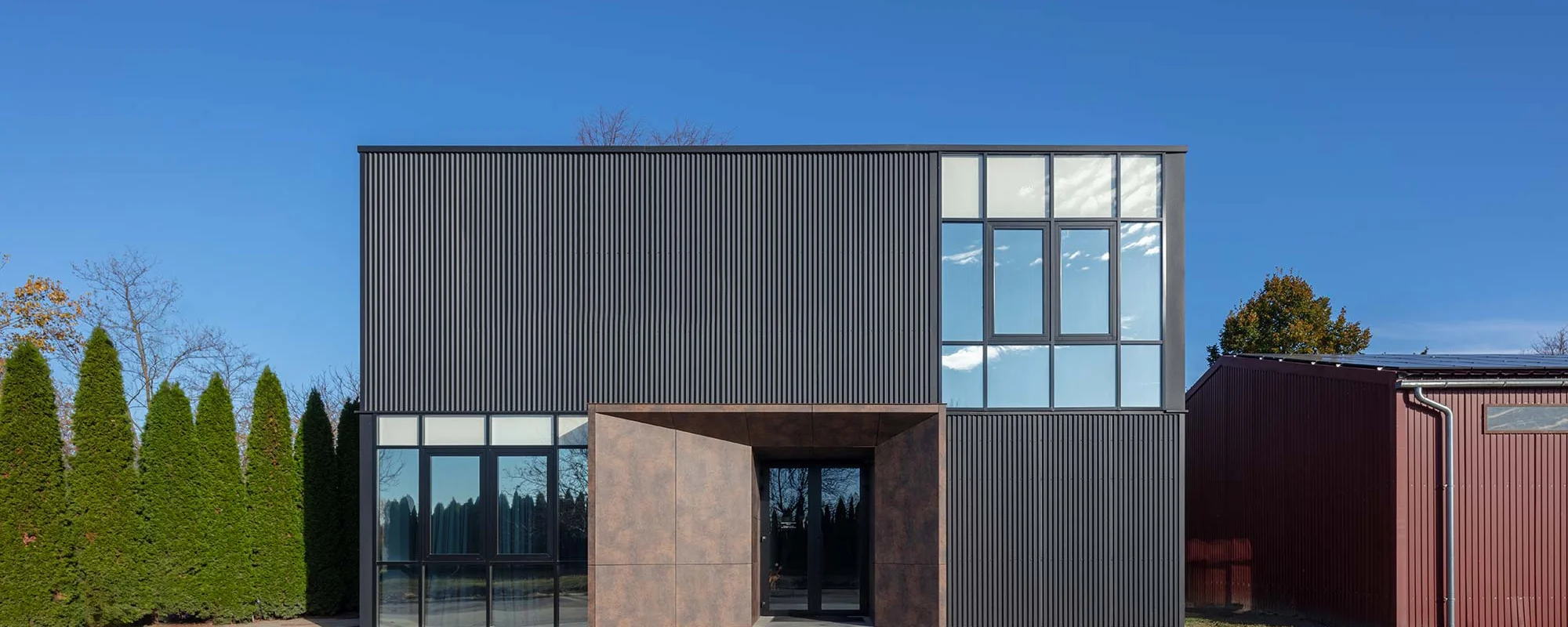 Rekonstrukcija i dogradnja upravne zgrade Exim