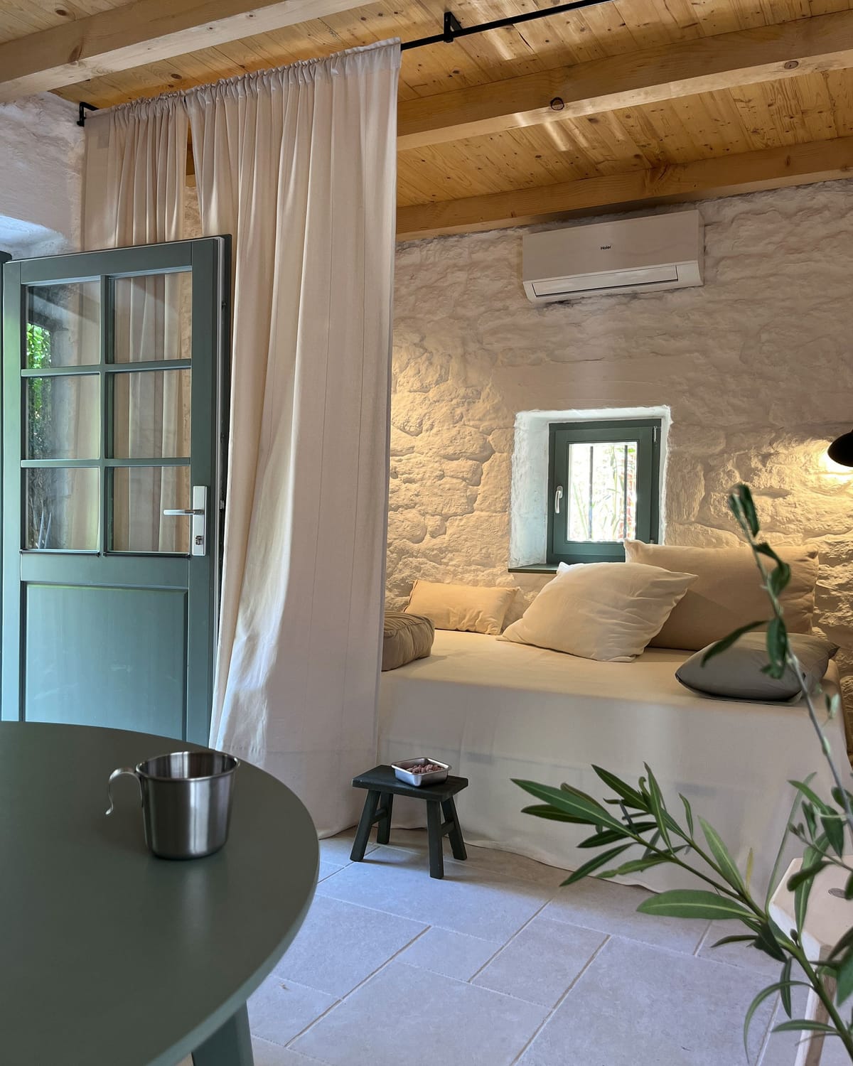 Zrmanja kamena kuća - Kuće - 9666