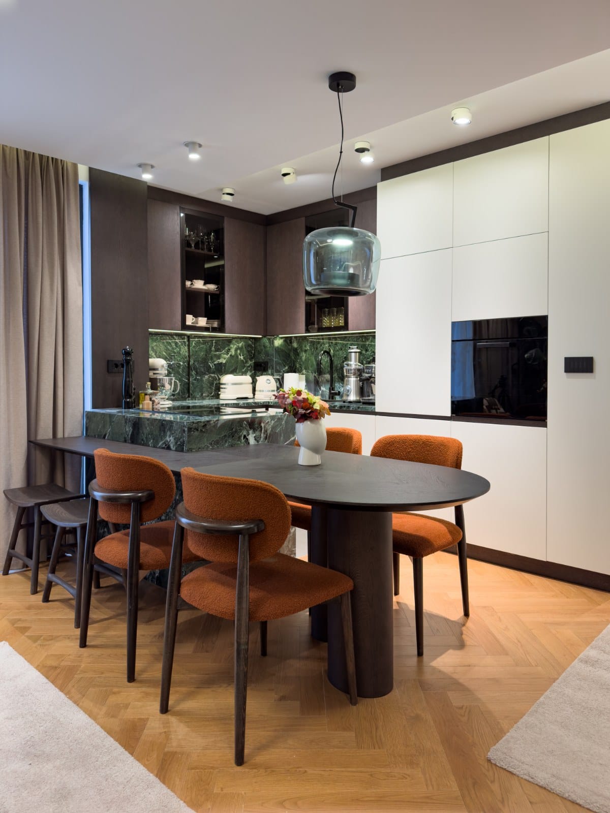 Savremeni porodični dom u Beogradu - Enterijer stana - 9729