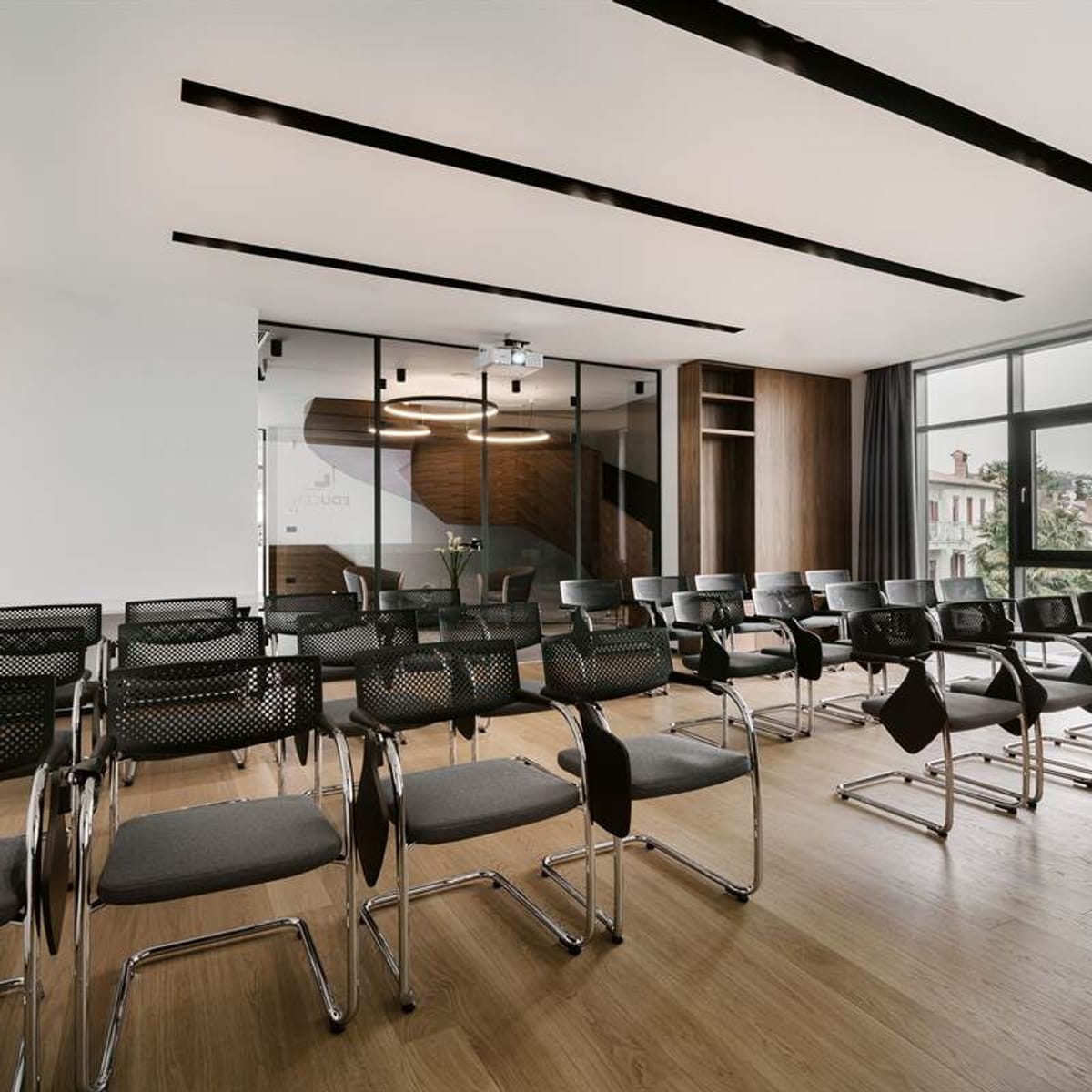 EDUCEN – Dentalni edukativni centar u Opatiji - Naučno-istraživački i edukativni centri - 9901