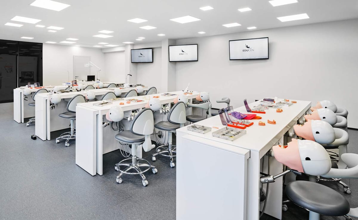 EDUCEN – Dentalni edukativni centar u Opatiji - Naučno-istraživački i edukativni centri - 9903