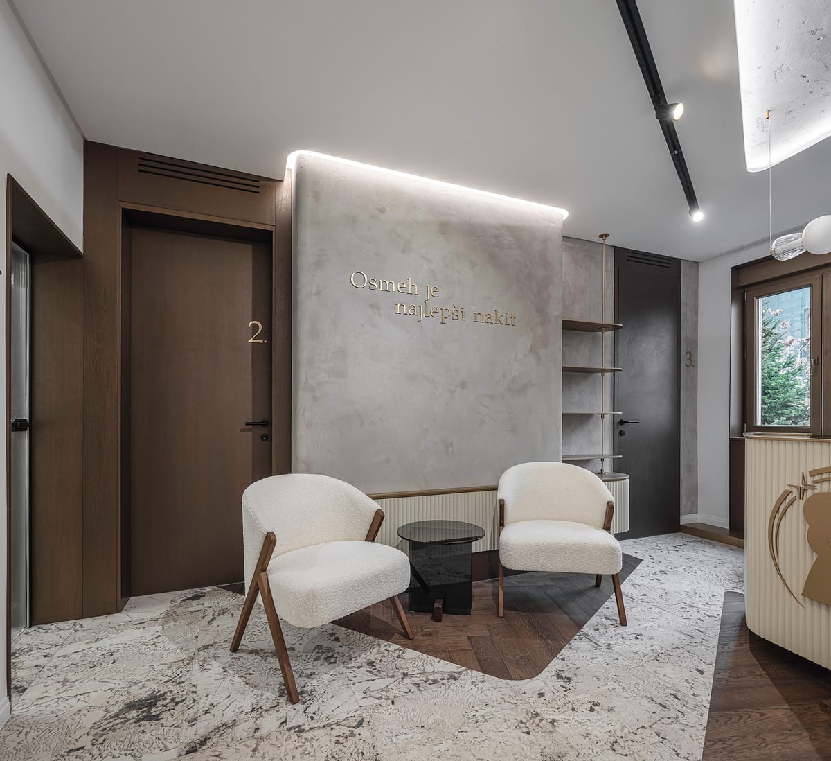 Enterijer stomatološke ordinacije „Dentalux“ - Zdravstveni prostori - 10261