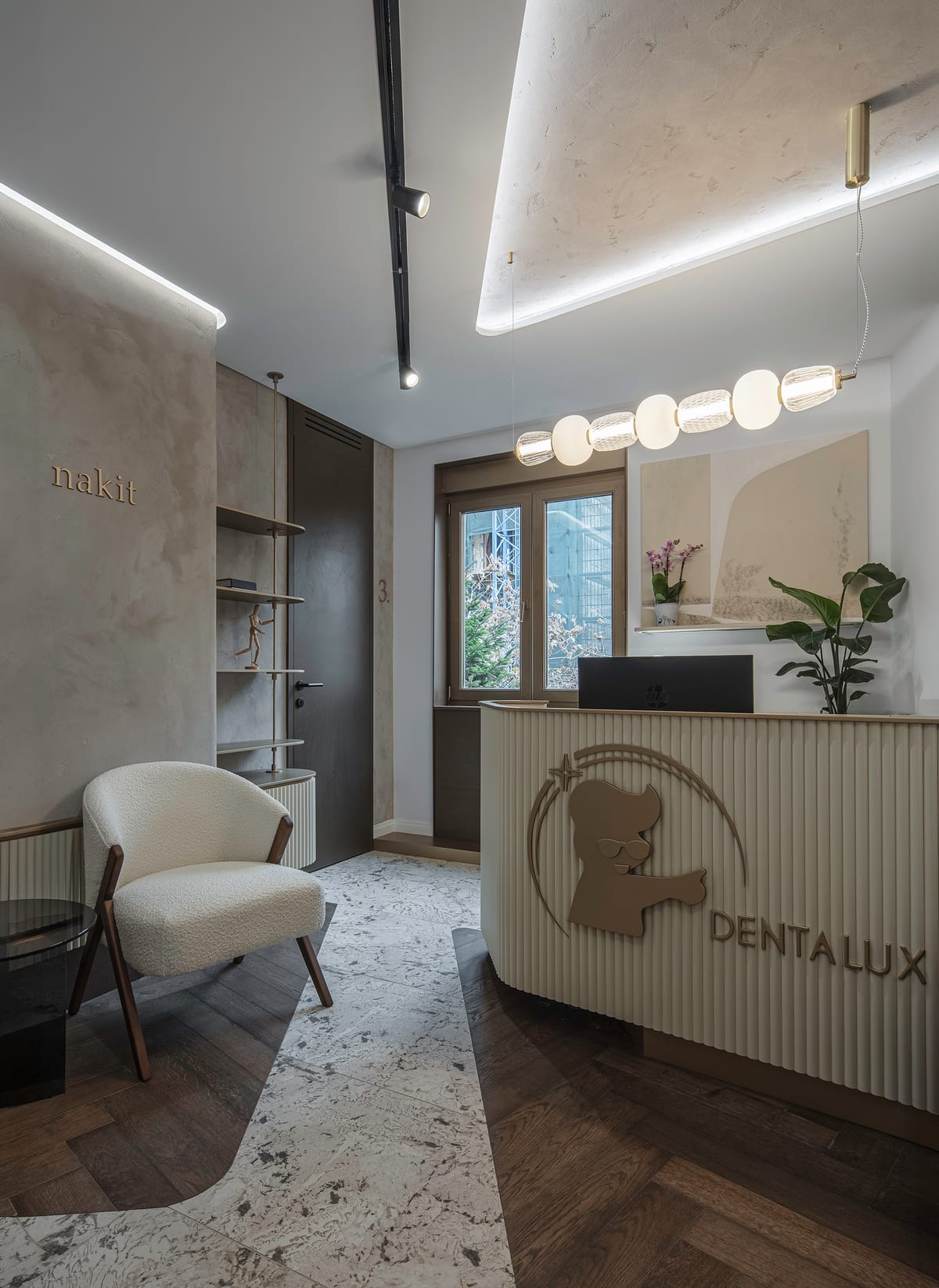 Enterijer stomatološke ordinacije „Dentalux“ - Zdravstveni prostori - 10265