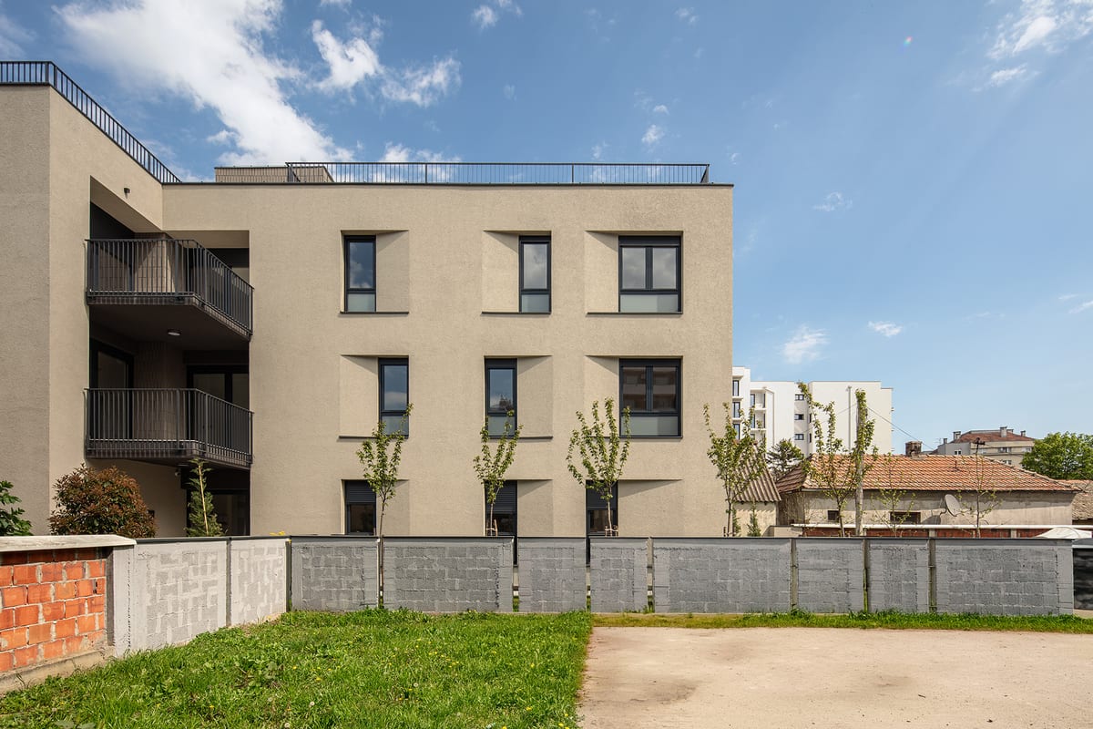 Urbana vila u Šapcu - Višeporodično stanovanje - 10488