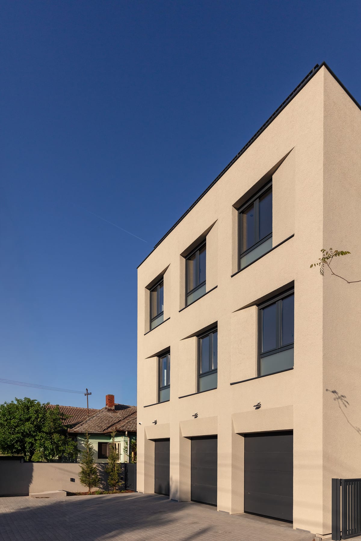 Urbana vila u Šapcu - Višeporodično stanovanje - 10494