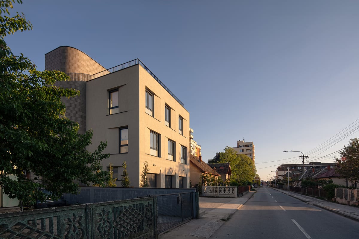 Urbana vila u Šapcu - Višeporodično stanovanje - 10497